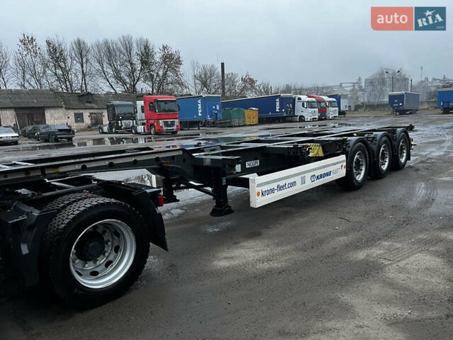 Черный Кроне СД, объемом двигателя 0 л и пробегом 300 тыс. км за 13900 $, фото 9 на Automoto.ua