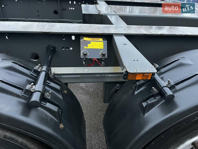 Черный Кроне СД, объемом двигателя 0 л и пробегом 300 тыс. км за 13900 $, фото 16 на Automoto.ua