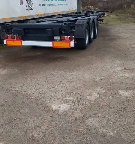 Чорний Кроне СД, об'ємом двигуна 0 л та пробігом 0 тис. км за 8000 $, фото 1 на Automoto.ua