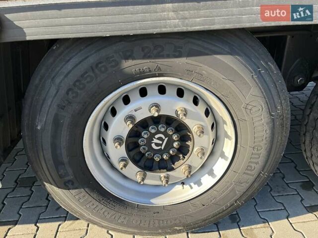 Чорний Кроне СД, об'ємом двигуна 0 л та пробігом 0 тис. км за 45950 $, фото 26 на Automoto.ua