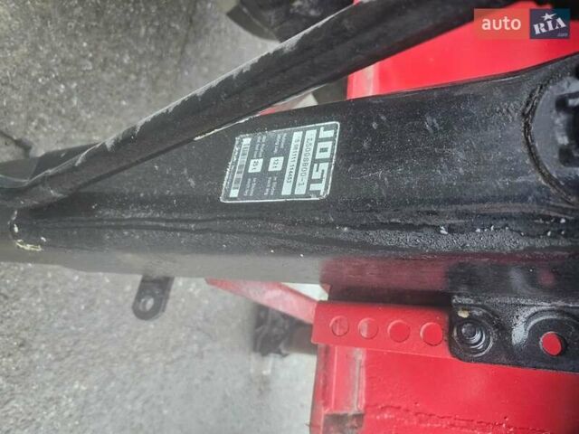 Красный Кроне СД, объемом двигателя 0 л и пробегом 0 тыс. км за 10600 $, фото 15 на Automoto.ua