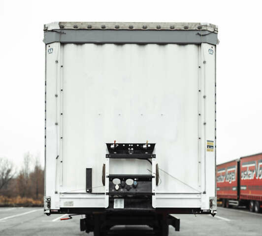 Серый Кроне СД, объемом двигателя 0 л и пробегом 900 тыс. км за 7500 $, фото 2 на Automoto.ua