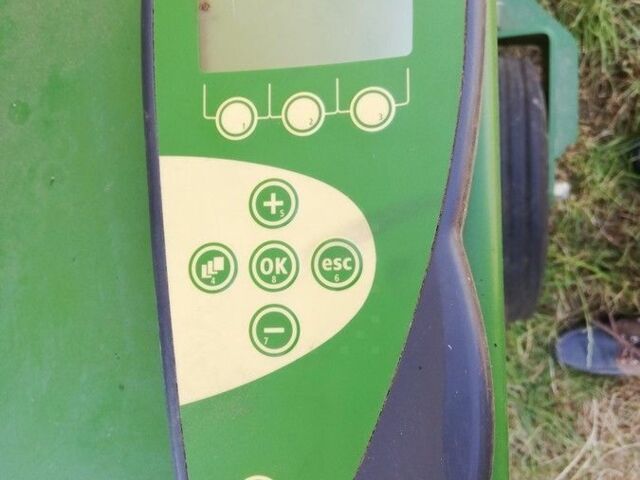 Кроне Другая, об'ємом двигуна 0 л та пробігом 0 тис. км за 29632 $, фото 4 на Automoto.ua