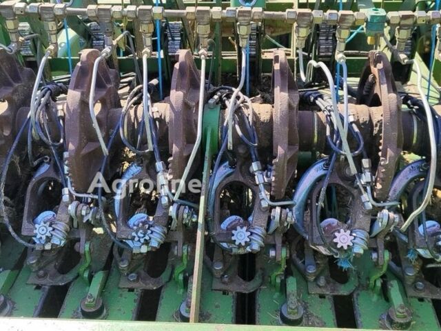 Зелений Кроне Другая, об'ємом двигуна 0 л та пробігом 0 тис. км за 23241 $, фото 6 на Automoto.ua