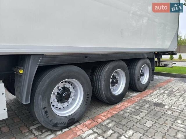 Чорний Кроне SDF, об'ємом двигуна 0 л та пробігом 23 тис. км за 12400 $, фото 8 на Automoto.ua