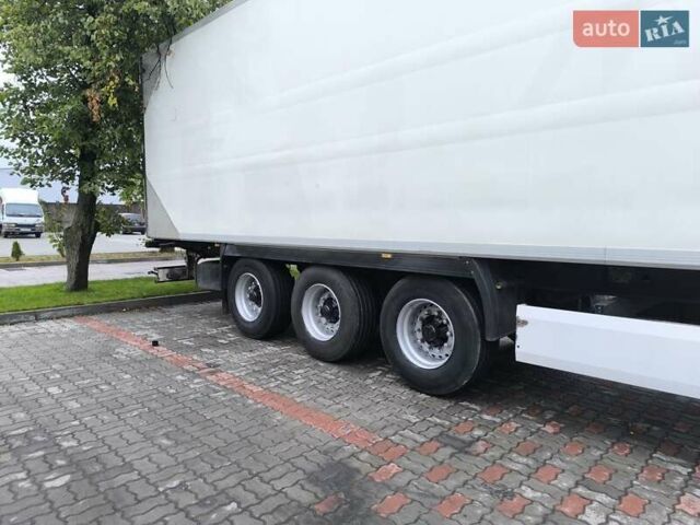 Чорний Кроне SDF, об'ємом двигуна 0 л та пробігом 23 тис. км за 12400 $, фото 6 на Automoto.ua