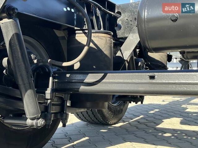 Кроне ZZ 2016 у Чернівцях на Automoto.ua Чорний Кроне ZZ, об'ємом двигуна 0 л та пробігом 100 тис. км за 9940 $, фото 21 на Automoto.ua