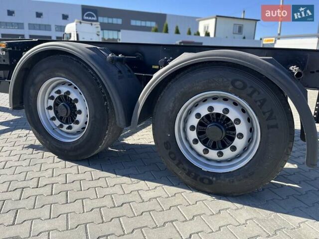 Кроне ZZ 2016 у Чернівцях на Automoto.ua Чорний Кроне ZZ, об'ємом двигуна 0 л та пробігом 100 тис. км за 9940 $, фото 13 на Automoto.ua