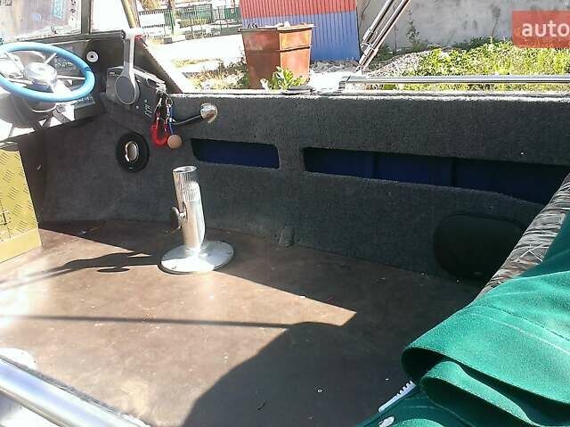 Крым М, объемом двигателя 0 л и пробегом 0 тыс. км за 13000 $, фото 6 на Automoto.ua