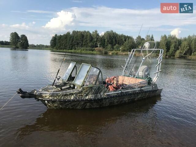 Крым М, объемом двигателя 0 л и пробегом 0 тыс. км за 13000 $, фото 1 на Automoto.ua