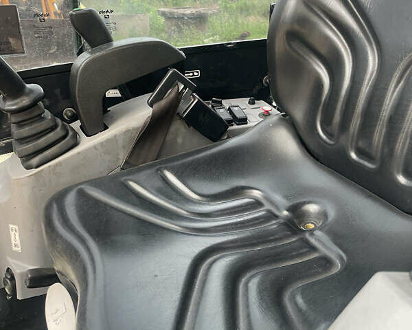 Кубота КХ, объемом двигателя 1.2 л и пробегом 300 тыс. км за 23000 $, фото 6 на Automoto.ua