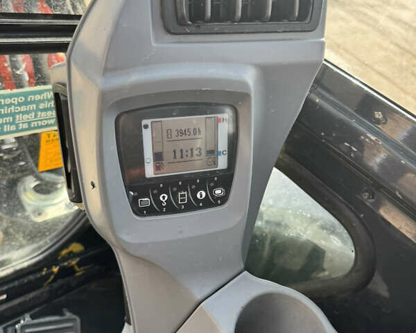 Красный Кубота Ю, объемом двигателя 0 л и пробегом 3 тыс. км за 37500 $, фото 2 на Automoto.ua