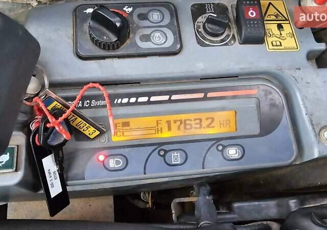 Красный Кубота Ю, объемом двигателя 1.8 л и пробегом 0 тыс. км за 34300 $, фото 9 на Automoto.ua