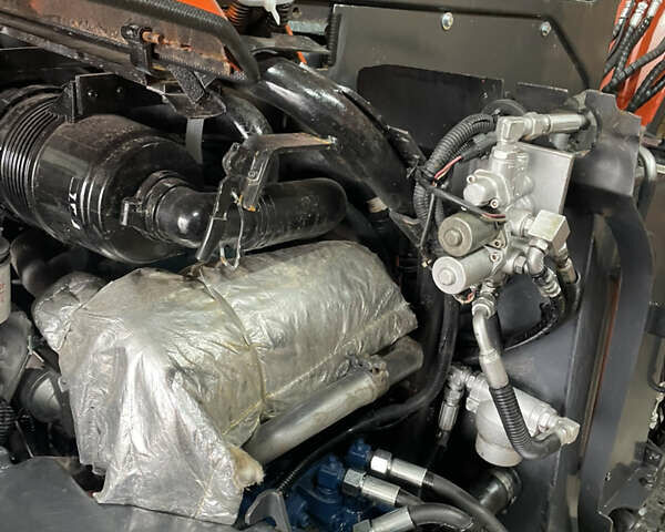 Оранжевый Кубота Ю, объемом двигателя 0 л и пробегом 1 тыс. км за 31000 $, фото 33 на Automoto.ua