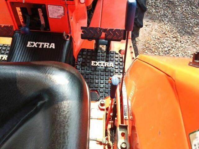 Кубота Інша, об'ємом двигуна 1.4 л та пробігом 980 тис. км за 7200 $, фото 9 на Automoto.ua