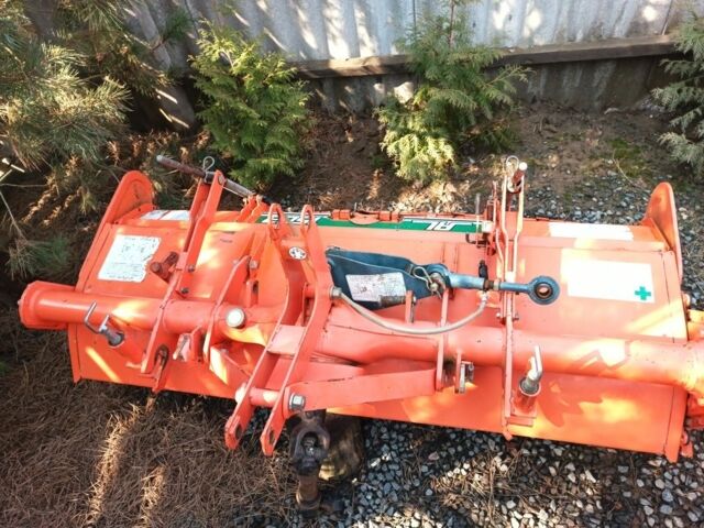 Кубота Інша, об'ємом двигуна 1.4 л та пробігом 980 тис. км за 7200 $, фото 1 на Automoto.ua