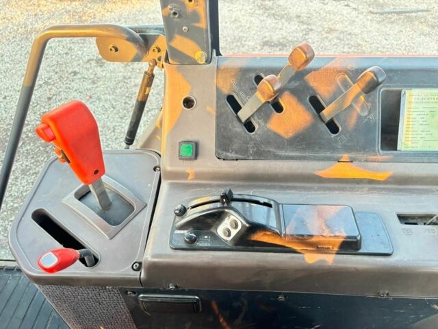 Кубота Другая 1998 в Тернополе на Automoto.ua Кубота Другая, объемом двигателя 5.8 л и пробегом 0 тыс. км за 35000 $, фото 4 на Automoto.ua