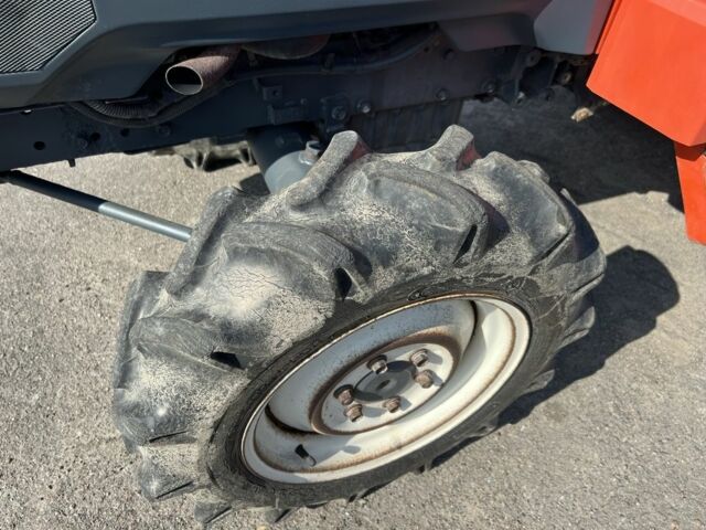 Кубота Другая, объемом двигателя 1.39 л и пробегом 873 тыс. км за 7200 $, фото 2 на Automoto.ua