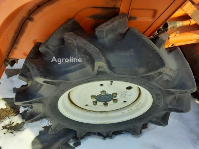 Кубота Другая 2002 в Золотоноше на Automoto.ua Желтый Кубота Другая, объемом двигателя 0 л и пробегом 0 тыс. км за 5604 $, фото 3 на Automoto.ua