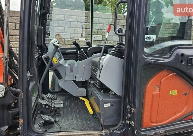 Червоний Кубота KX 057-4, об'ємом двигуна 2.6 л та пробігом 2 тис. км за 39500 $, фото 4 на Automoto.ua