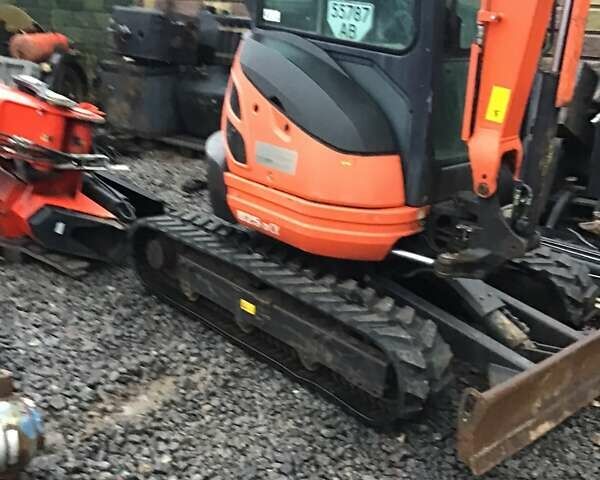 Червоний Кубота U27-4, об'ємом двигуна 1.2 л та пробігом 123 тис. км за 23950 $, фото 7 на Automoto.ua