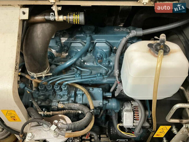 Кубота U55-4, объемом двигателя 0 л и пробегом 280 тыс. км за 41750 $, фото 13 на Automoto.ua