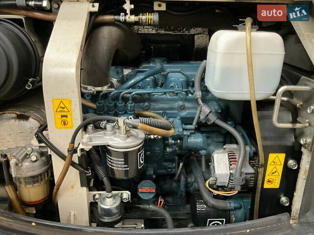 Кубота U55-4, объемом двигателя 0 л и пробегом 280 тыс. км за 41750 $, фото 11 на Automoto.ua