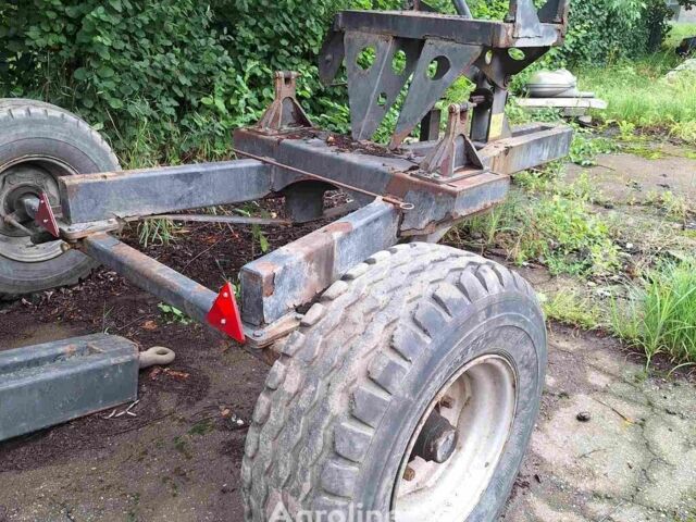 Кун Аксіс 2017 у Макарове на Automoto.ua Червоний Кун Аксіс, об'ємом двигуна 0 л та пробігом 0 тис. км за 9314 $, фото 8 на Automoto.ua