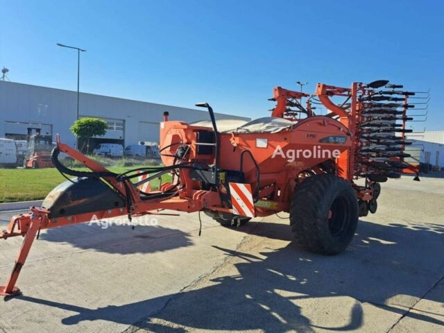 Кун Модулайнер Соло МЛ2800, объемом двигателя 0 л и пробегом 0 тыс. км за 18488 $, фото 2 на Automoto.ua