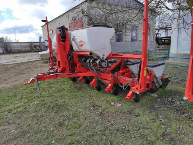 Красный Кун Плантер, объемом двигателя 0 л и пробегом 0 тыс. км за 22138 $, фото 4 на Automoto.ua