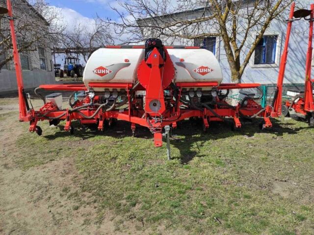 Красный Кун Плантер, объемом двигателя 0 л и пробегом 0 тыс. км за 22138 $, фото 3 на Automoto.ua