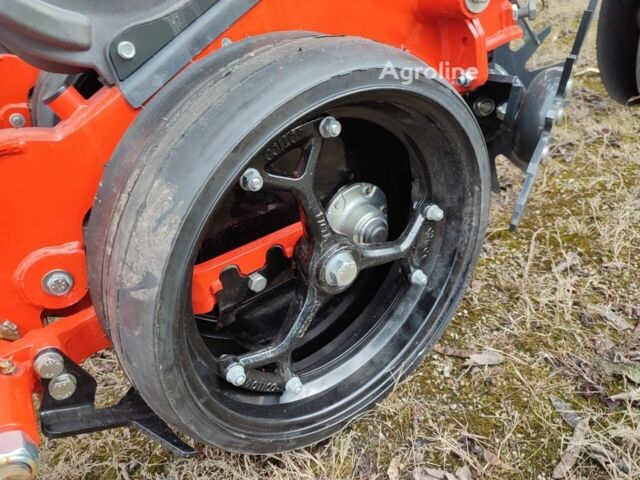 Червоний Кун Другая, об'ємом двигуна 0 л та пробігом 0 тис. км за 86743 $, фото 3 на Automoto.ua