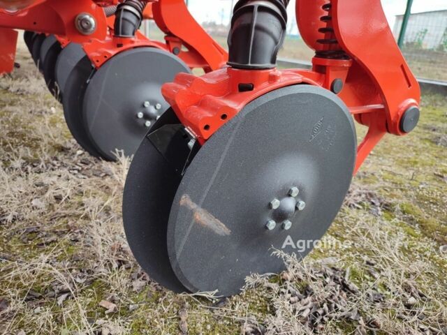 Червоний Кун Другая, об'ємом двигуна 0 л та пробігом 0 тис. км за 86743 $, фото 6 на Automoto.ua