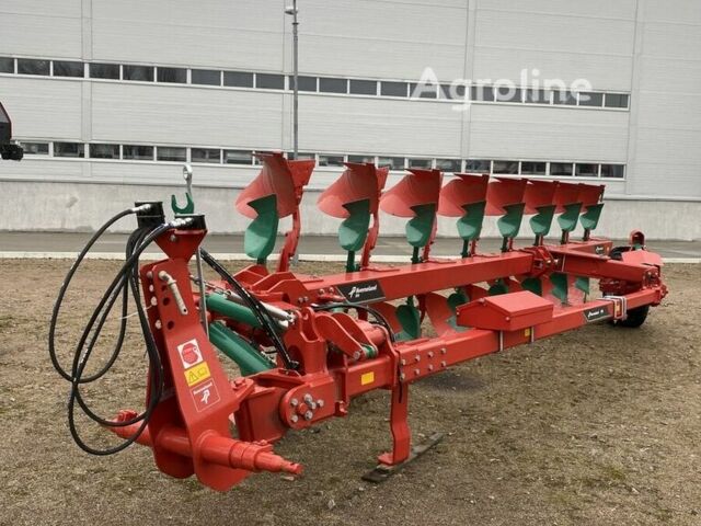 Красный Квернеланд РН, объемом двигателя 0 л и пробегом 0 тыс. км за 69766 $, фото 2 на Automoto.ua