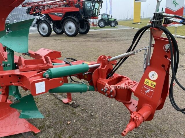 Красный Квернеланд РН, объемом двигателя 0 л и пробегом 0 тыс. км за 69766 $, фото 5 на Automoto.ua