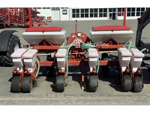 Червоний Квернеланд Другая, об'ємом двигуна 0 л та пробігом 0 тис. км за 7143 $, фото 1 на Automoto.ua