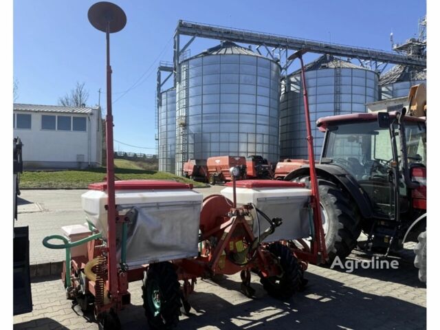 Червоний Квернеланд Другая, об'ємом двигуна 0 л та пробігом 0 тис. км за 7143 $, фото 4 на Automoto.ua