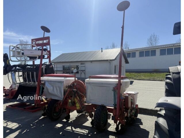 Червоний Квернеланд Другая, об'ємом двигуна 0 л та пробігом 0 тис. км за 7143 $, фото 3 на Automoto.ua