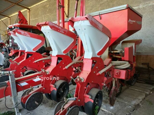 Красный Квернеланд Другая, объемом двигателя 0 л и пробегом 0 тыс. км за 23275 $, фото 4 на Automoto.ua