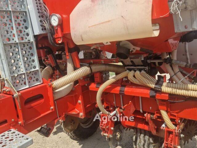 Красный Квернеланд Другая, объемом двигателя 0 л и пробегом 0 тыс. км за 53057 $, фото 9 на Automoto.ua