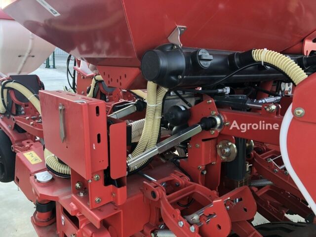 Красный Квернеланд Другая, объемом двигателя 0 л и пробегом 0 тыс. км за 85696 $, фото 16 на Automoto.ua