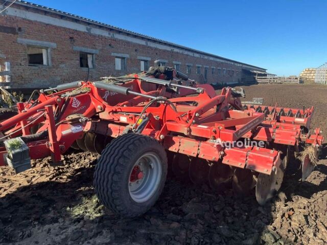 Червоний Квернеланд Другая, об'ємом двигуна 0 л та пробігом 0 тис. км за 45306 $, фото 2 на Automoto.ua