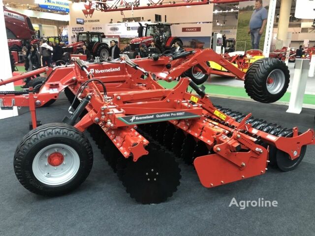 Красный Квернеланд Другая, объемом двигателя 0 л и пробегом 0 тыс. км за 94766 $, фото 5 на Automoto.ua