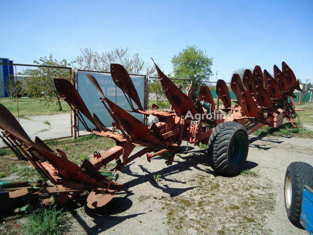 Красный Квернеланд Другая, объемом двигателя 0 л и пробегом 0 тыс. км за 22098 $, фото 6 на Automoto.ua