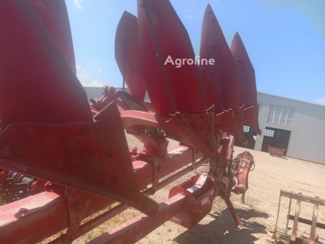 Красный Квернеланд Другая, объемом двигателя 0 л и пробегом 0 тыс. км за 19390 $, фото 11 на Automoto.ua