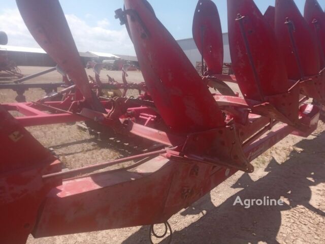 Красный Квернеланд Другая, объемом двигателя 0 л и пробегом 0 тыс. км за 19390 $, фото 8 на Automoto.ua