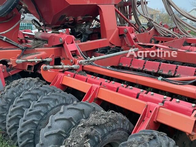 Красный Квернеланд Другая, объемом двигателя 0 л и пробегом 0 тыс. км за 33749 $, фото 2 на Automoto.ua