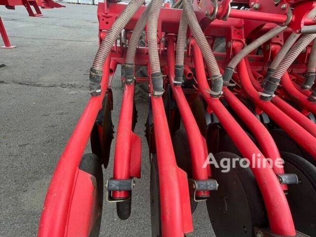 Красный Квернеланд Другая, объемом двигателя 0 л и пробегом 0 тыс. км за 58199 $, фото 20 на Automoto.ua