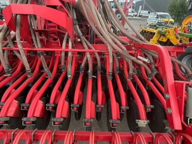 Красный Квернеланд Другая, объемом двигателя 0 л и пробегом 0 тыс. км за 58199 $, фото 16 на Automoto.ua