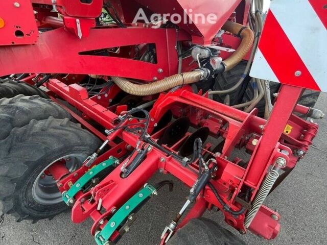 Красный Квернеланд Другая, объемом двигателя 0 л и пробегом 0 тыс. км за 58199 $, фото 30 на Automoto.ua